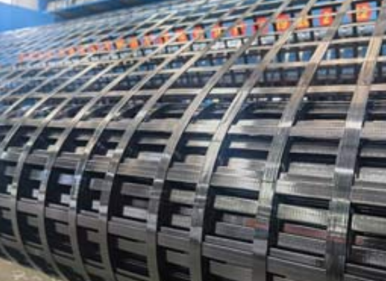 浑南钢塑土工格栅：基建“隐形脊梁”的绿色智造与长寿命进化论